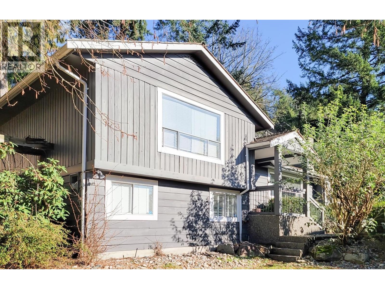 4670 WILLOW CREEK ROAD, West Vancouver, British Columbia