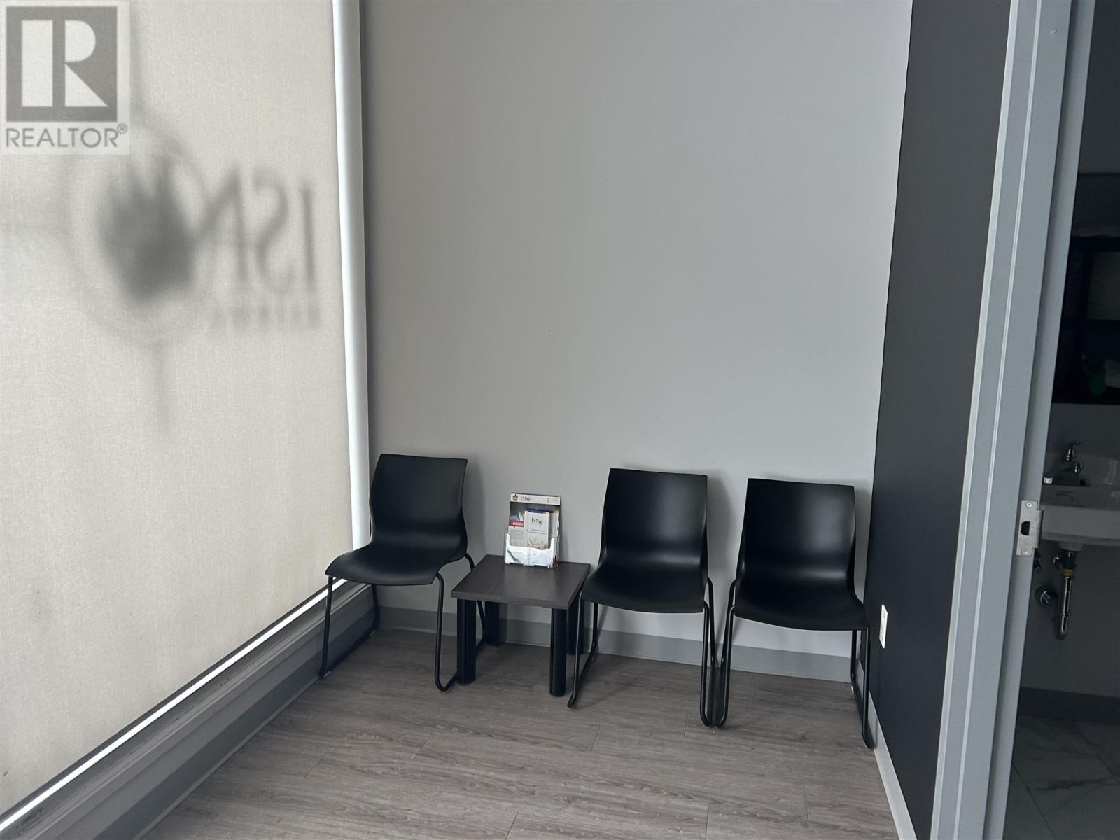 551 Queen St E, Sault Ste. Marie, Ontario  P6A 2A3 - Photo 4 - SM260271