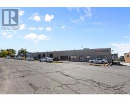 2250 GLADWIN CRESCENT, Ottawa, Ontario