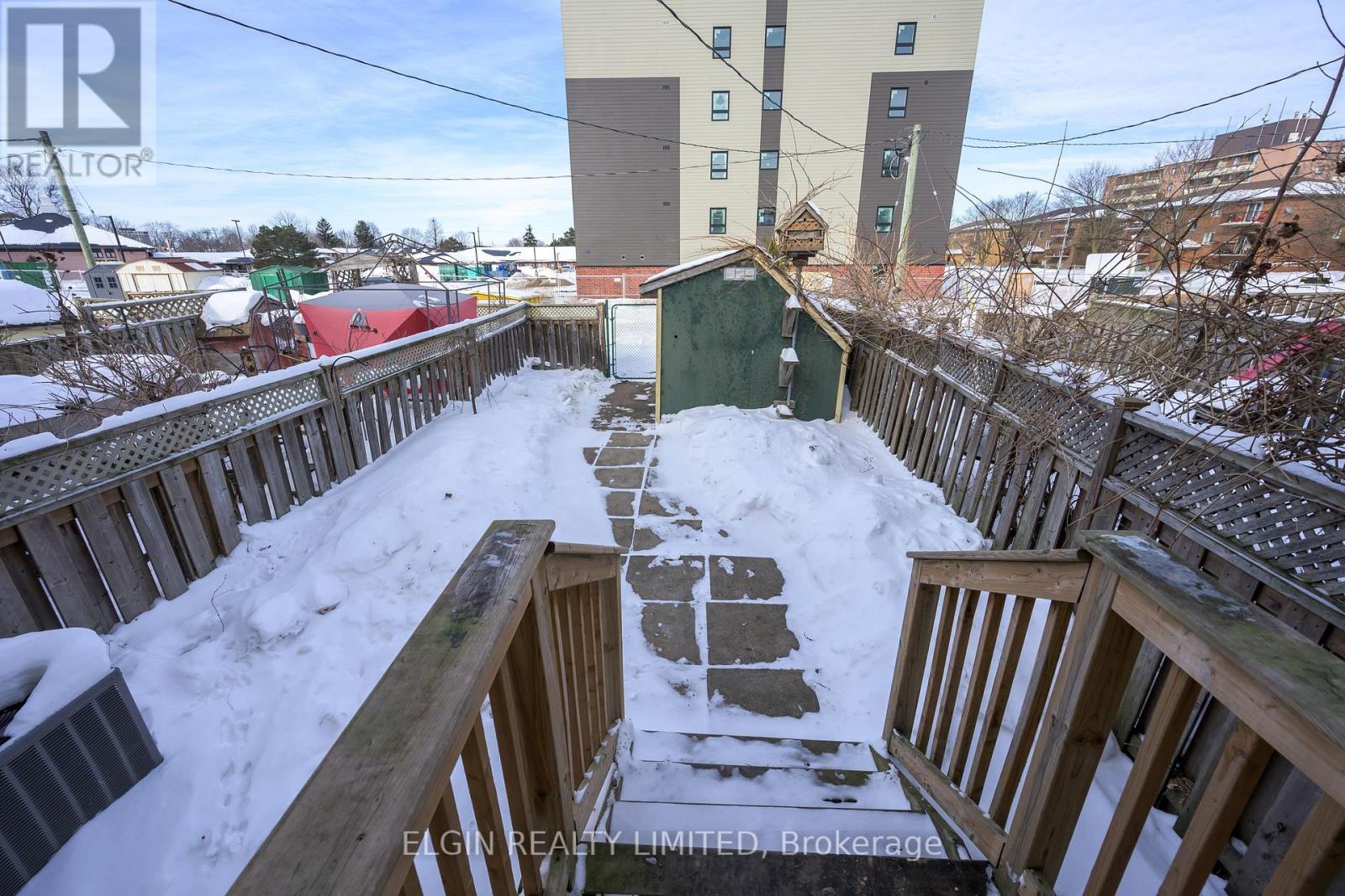 432 Forest Avenue, St. Thomas, Ontario  N5R 2K9 - Photo 2 - X12773896