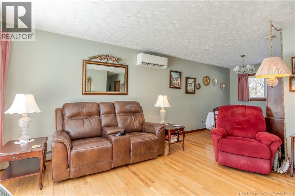 6 Sharon Avenue, Saint John, New Brunswick  E2N 1E4 - Photo 8 - NB133374