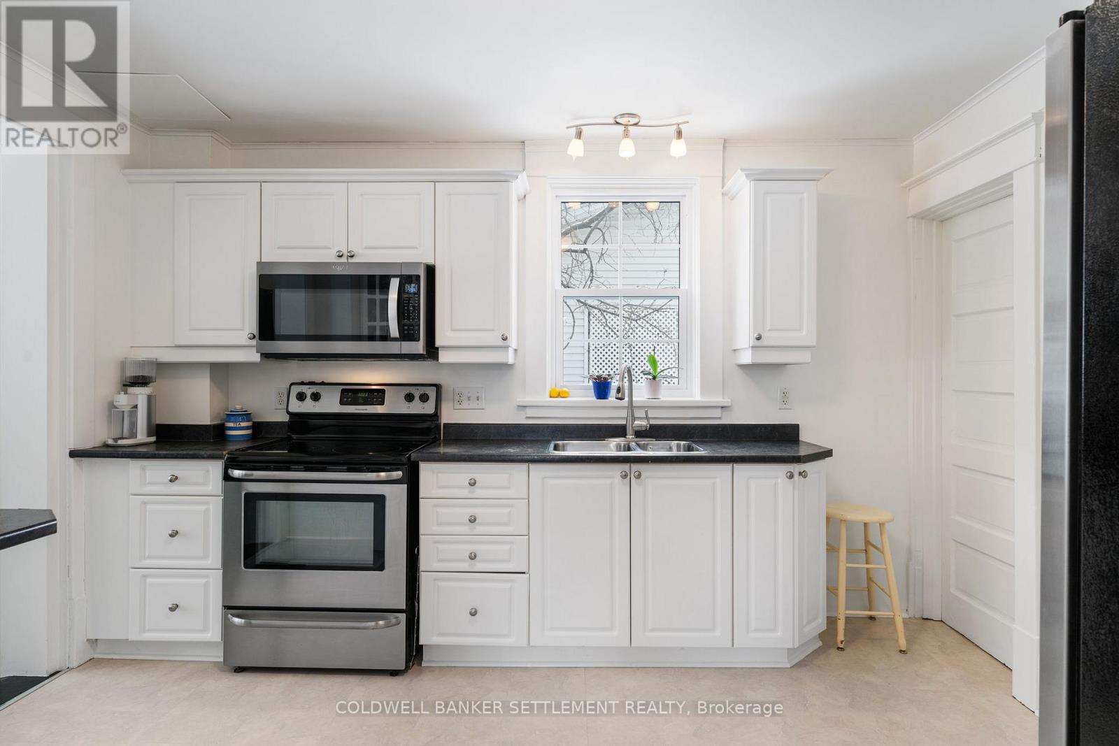 2 Sinclair Street, Perth, Ontario  K7H 2R5 - Photo 11 - X12775596