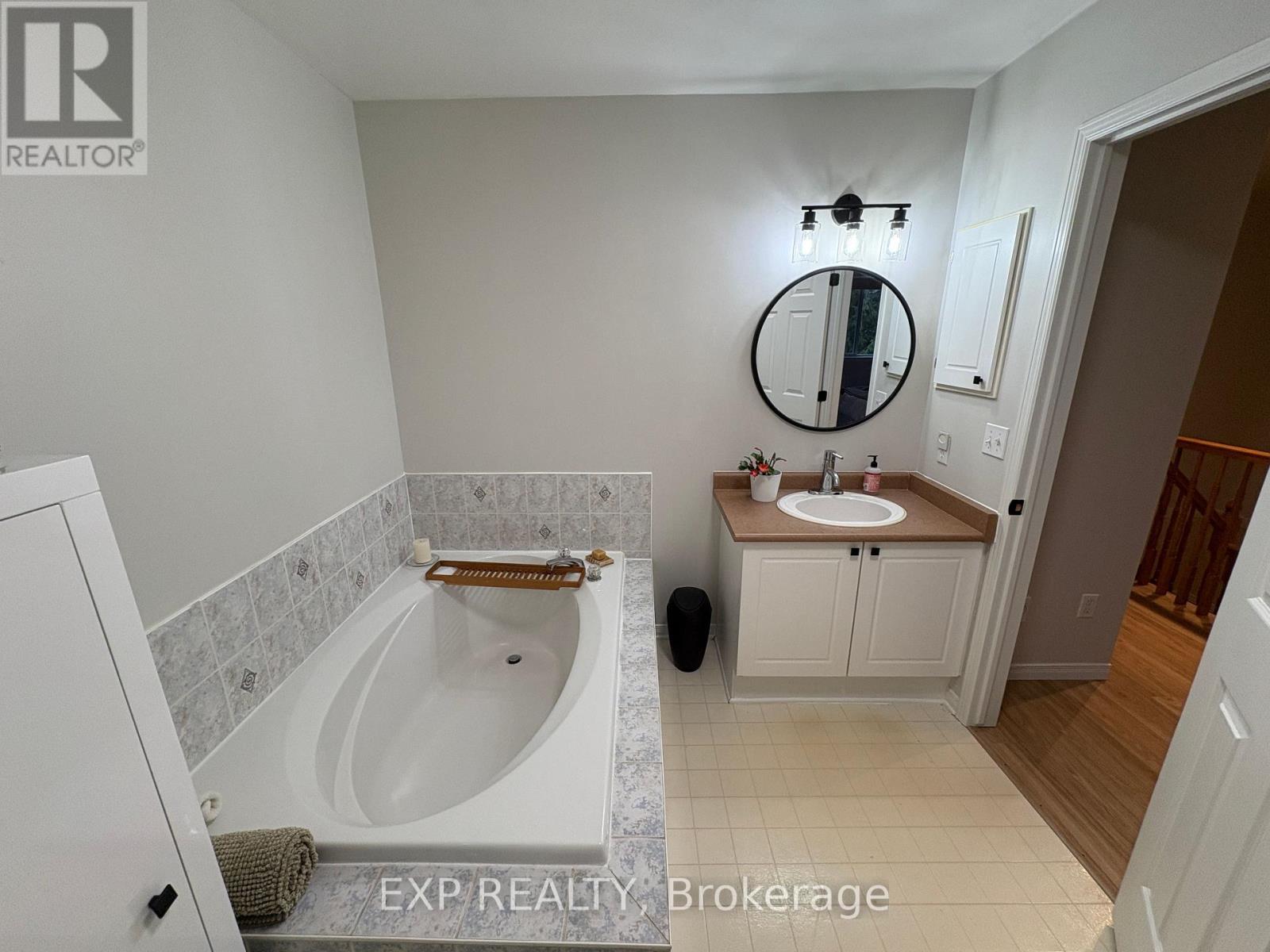 14 Drumso Street, Ottawa, Ontario  K1T 3Y2 - Photo 21 - X12581884