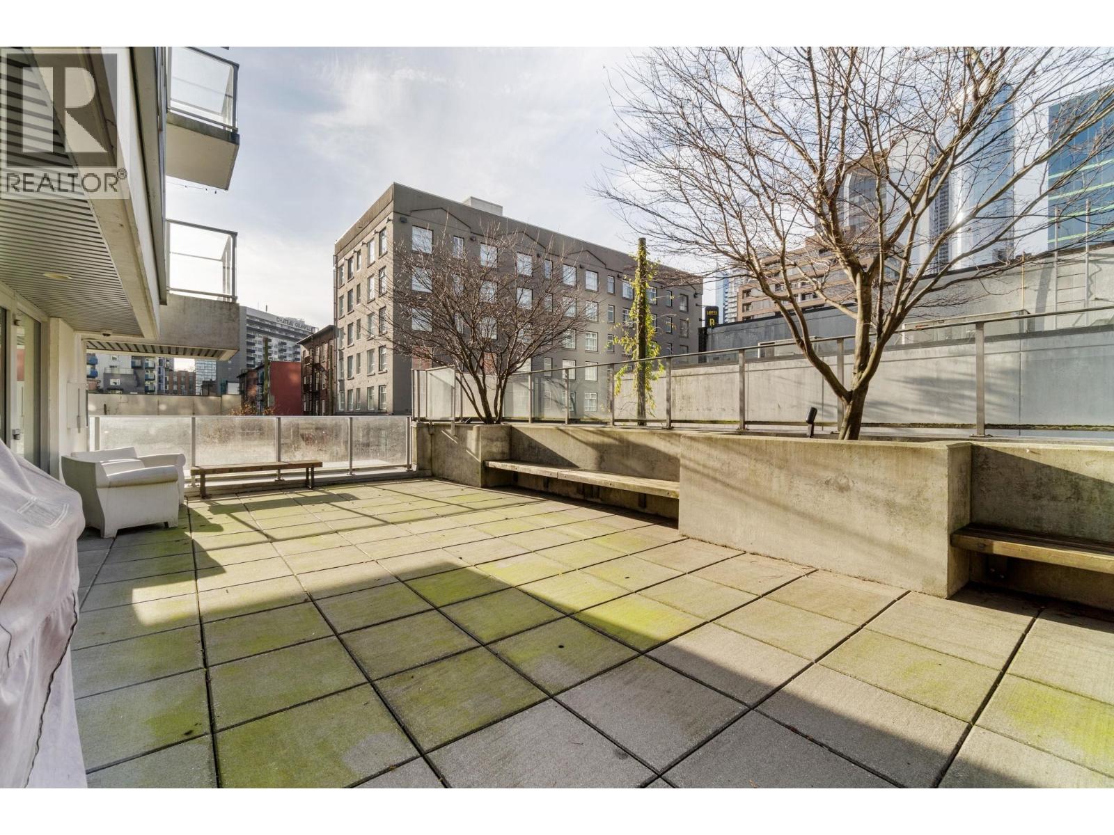 Listing Picture 30 of 36 : 2007 999 SEYMOUR STREET, Vancouver / 溫哥華 - 魯藝地產 Yvonne Lu Group - MLS Medallion Club Member