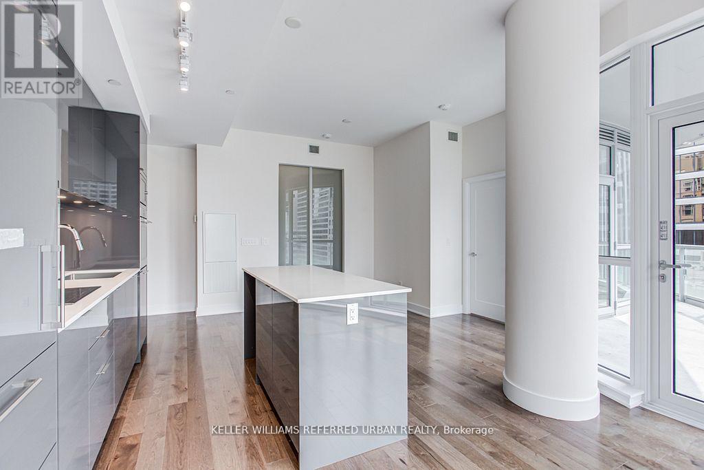 1102 - 88 Cumberland Street, Toronto, Ontario  M5R 0C8 - Photo 12 - C12775590