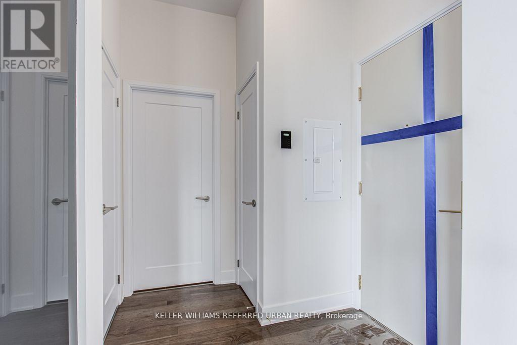 1102 - 88 Cumberland Street, Toronto, Ontario  M5R 0C8 - Photo 3 - C12775590