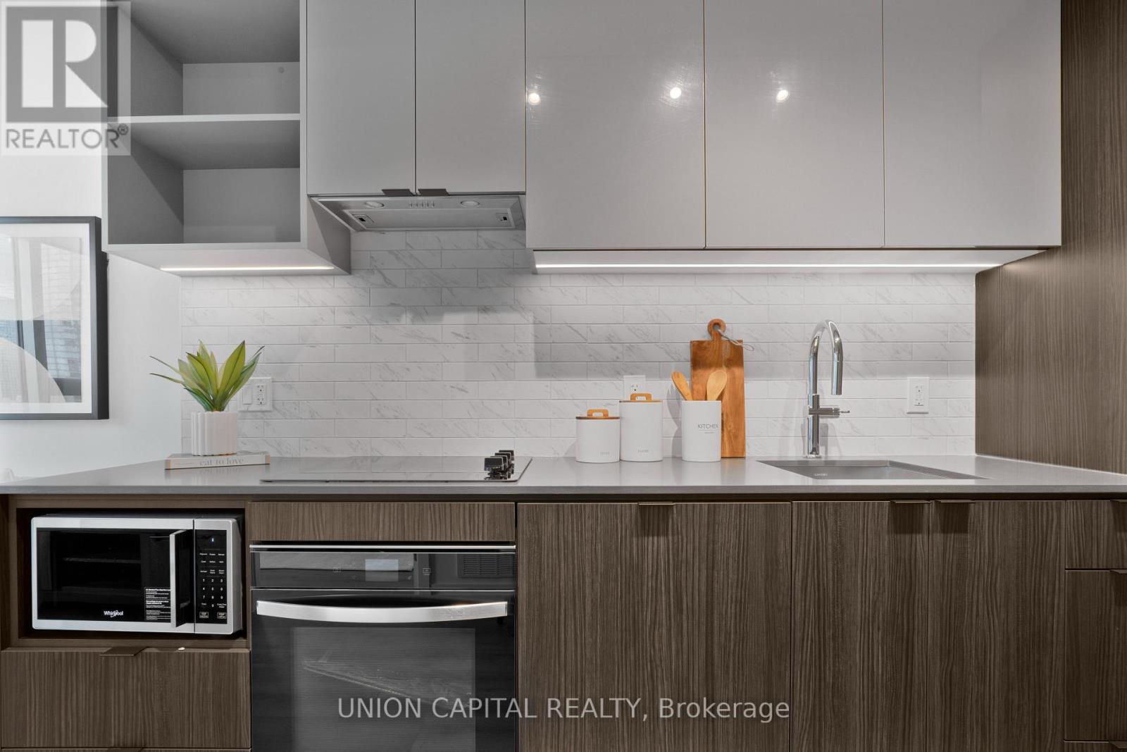 1801 - 252 Church Street, Toronto, Ontario  M5B 0E6 - Photo 11 - C12775592