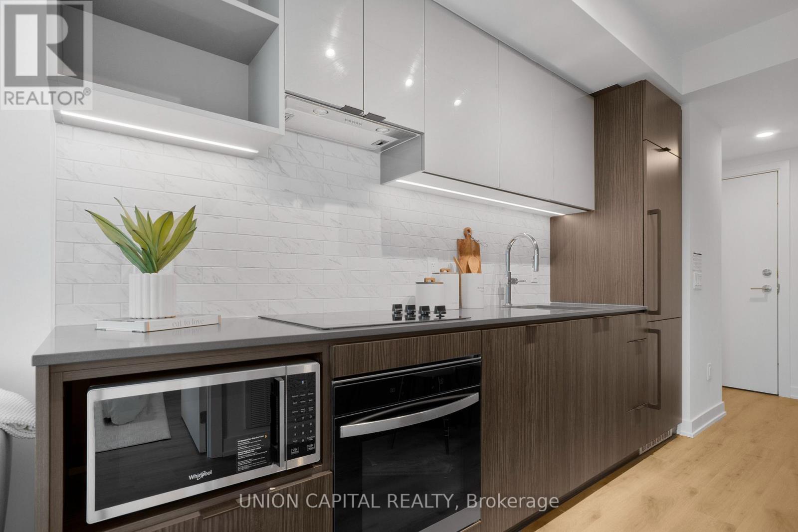 1801 - 252 Church Street, Toronto, Ontario  M5B 0E6 - Photo 9 - C12775592