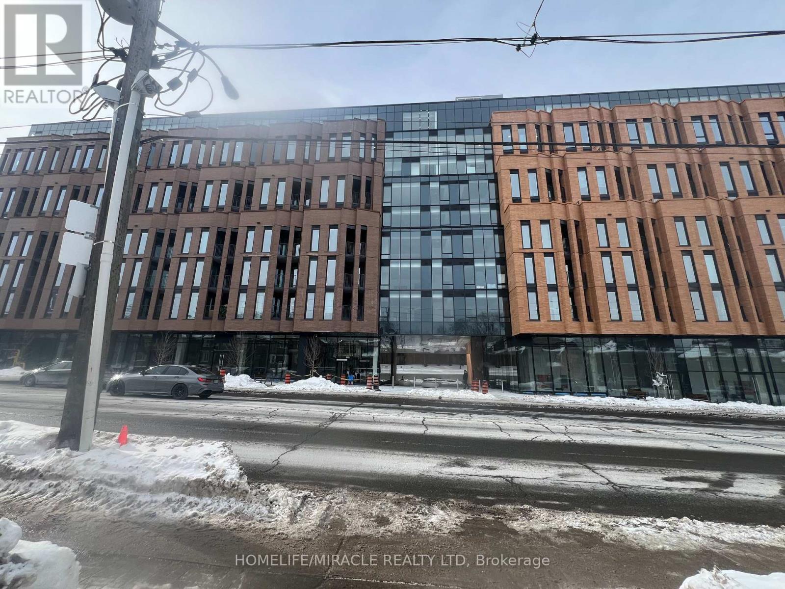 411 - 1720 BAYVIEW AVENUE, Toronto, Ontario