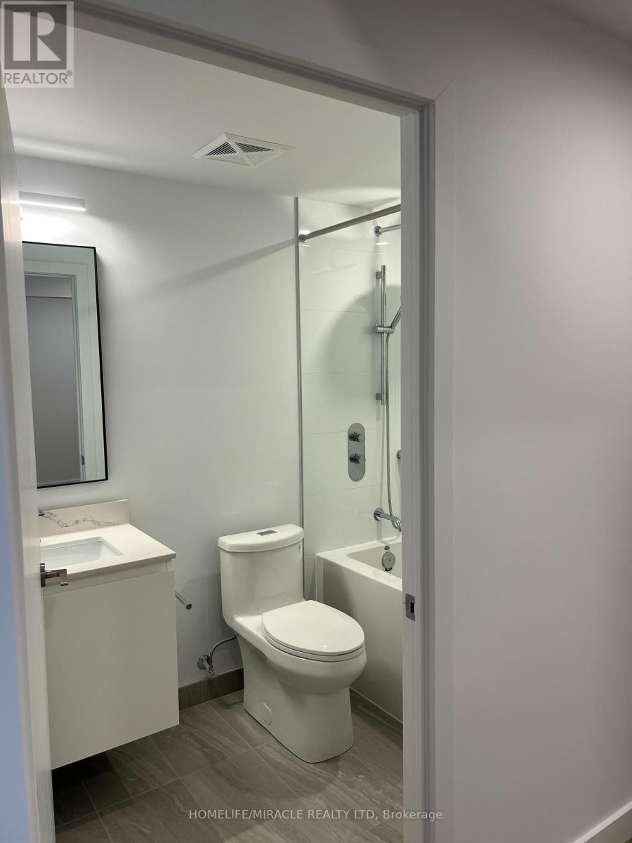 411 - 1720 Bayview Avenue, Toronto, Ontario  M4G 0E5 - Photo 10 - C12775598