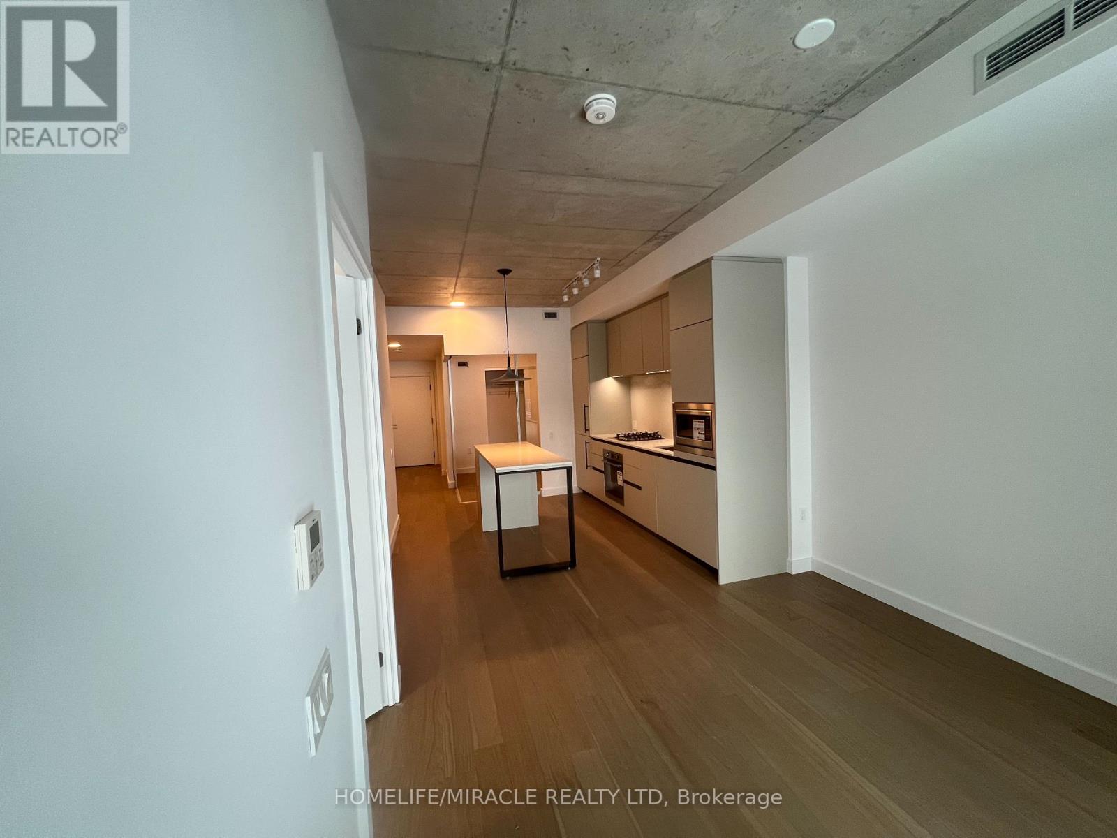 411 - 1720 Bayview Avenue, Toronto, Ontario  M4G 0E5 - Photo 8 - C12775598