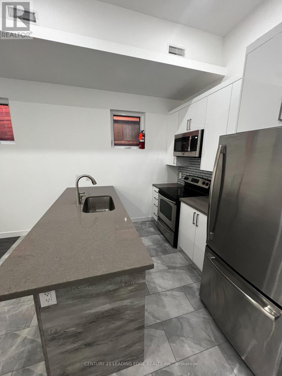 Unit A - 1375 Bathurst Street, Toronto, Ontario  M5R 3H8 - Photo 3 - C12775624