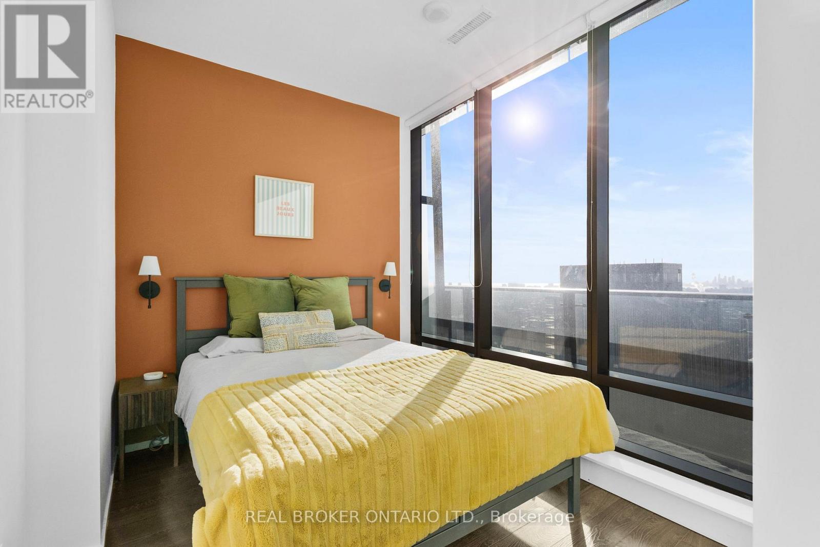 4406 - 5 St Joseph Street, Toronto, Ontario  M4Y 1J6 - Photo 19 - C12775652