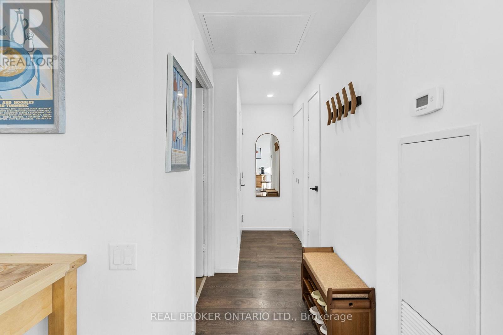 4406 - 5 St Joseph Street, Toronto, Ontario  M4Y 1J6 - Photo 8 - C12775652