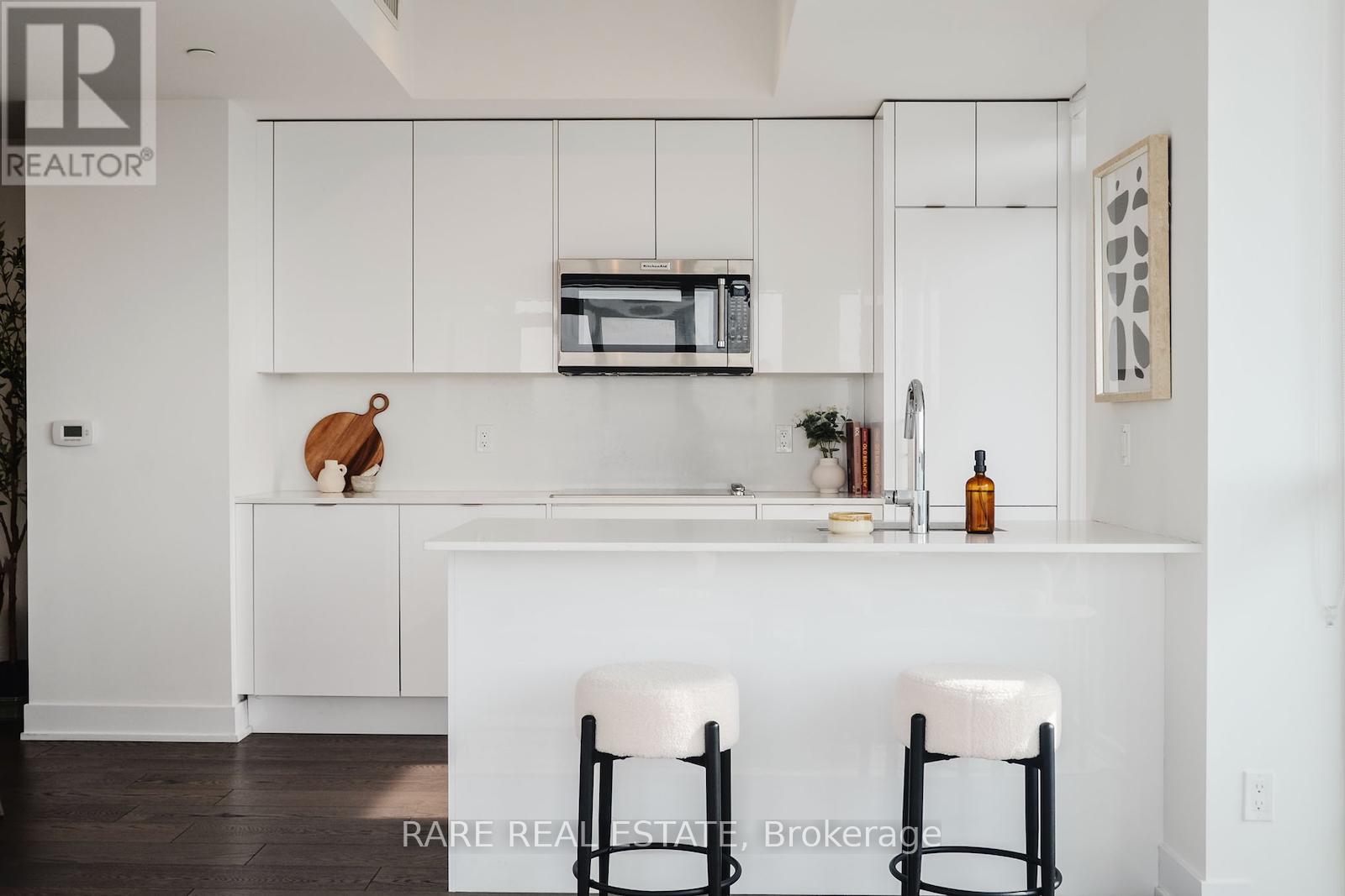 2009 - 181 Bedford Road, Toronto, Ontario  M5R 0C2 - Photo 1 - C12775682