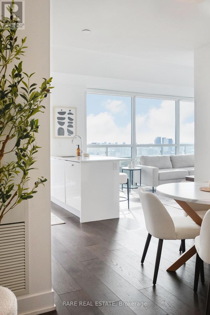 2009 - 181 Bedford Road, Toronto, Ontario  M5R 0C2 - Photo 3 - C12775682