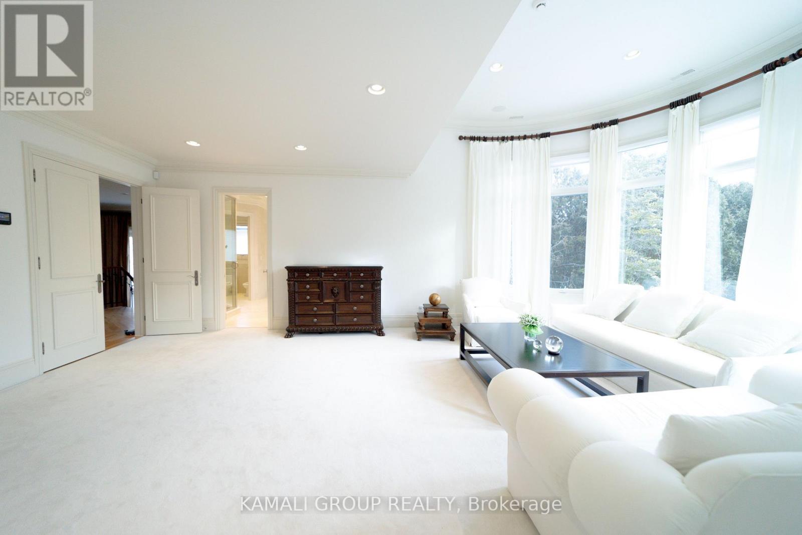 39 Rollscourt Drive, Toronto, Ontario  M2L 1X6 - Photo 17 - C12775706