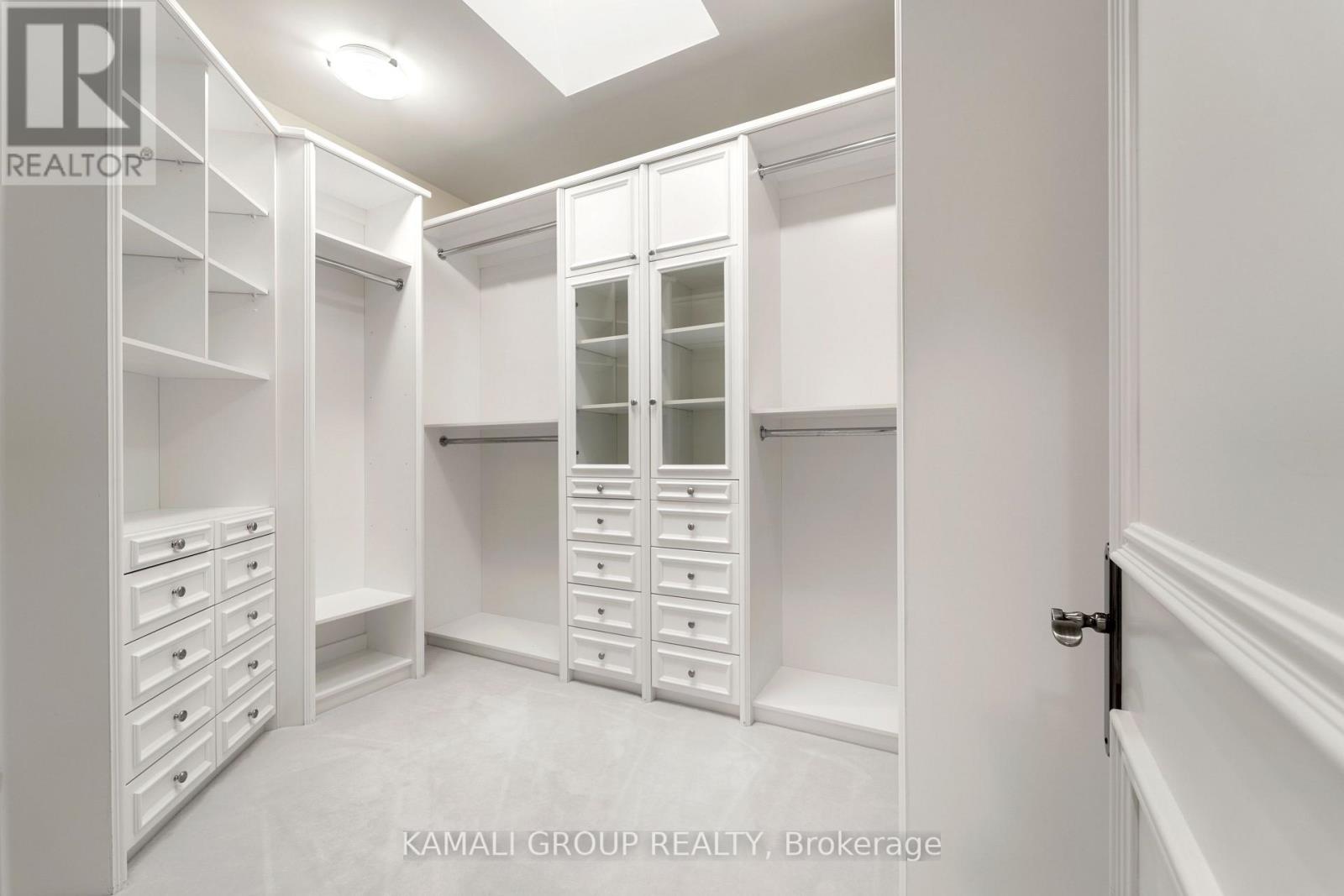 39 Rollscourt Drive, Toronto, Ontario  M2L 1X6 - Photo 19 - C12775706