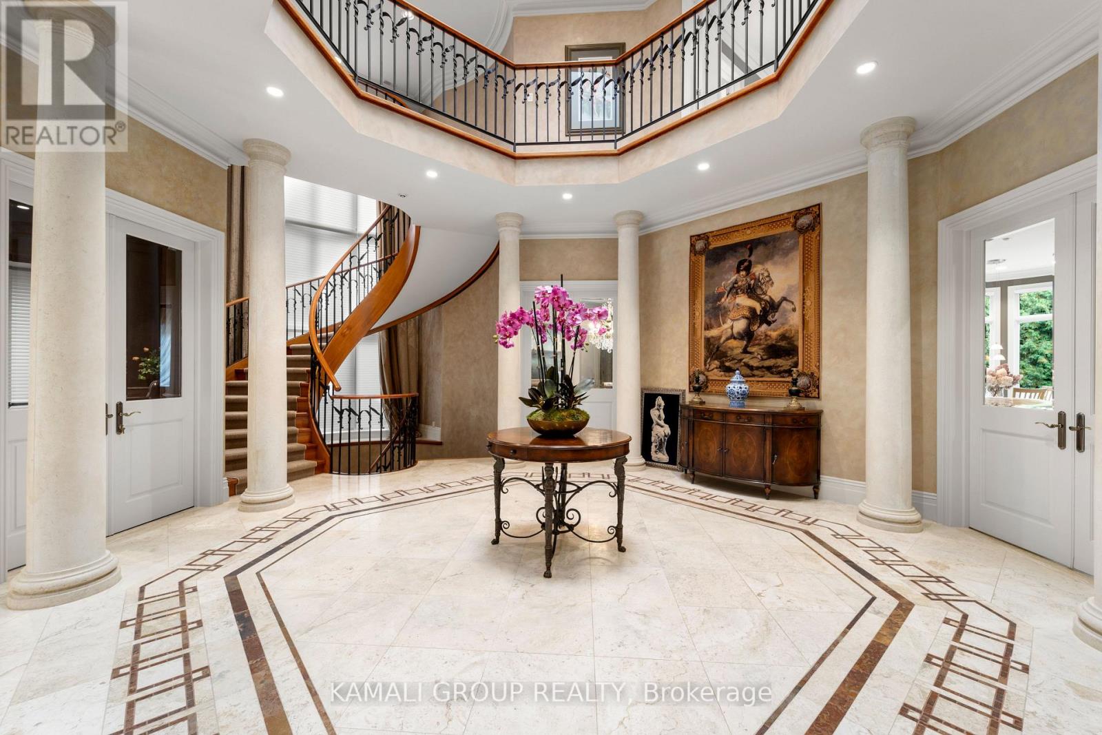 39 Rollscourt Drive, Toronto, Ontario  M2L 1X6 - Photo 4 - C12775706