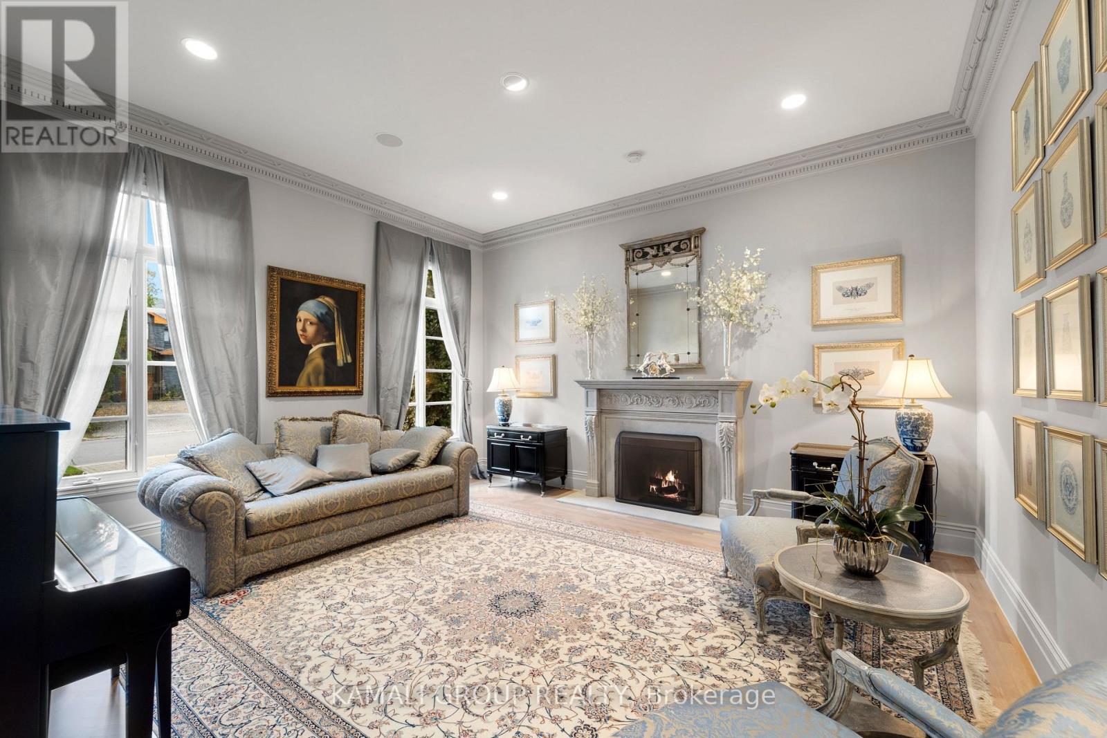 39 Rollscourt Drive, Toronto, Ontario  M2L 1X6 - Photo 5 - C12775706