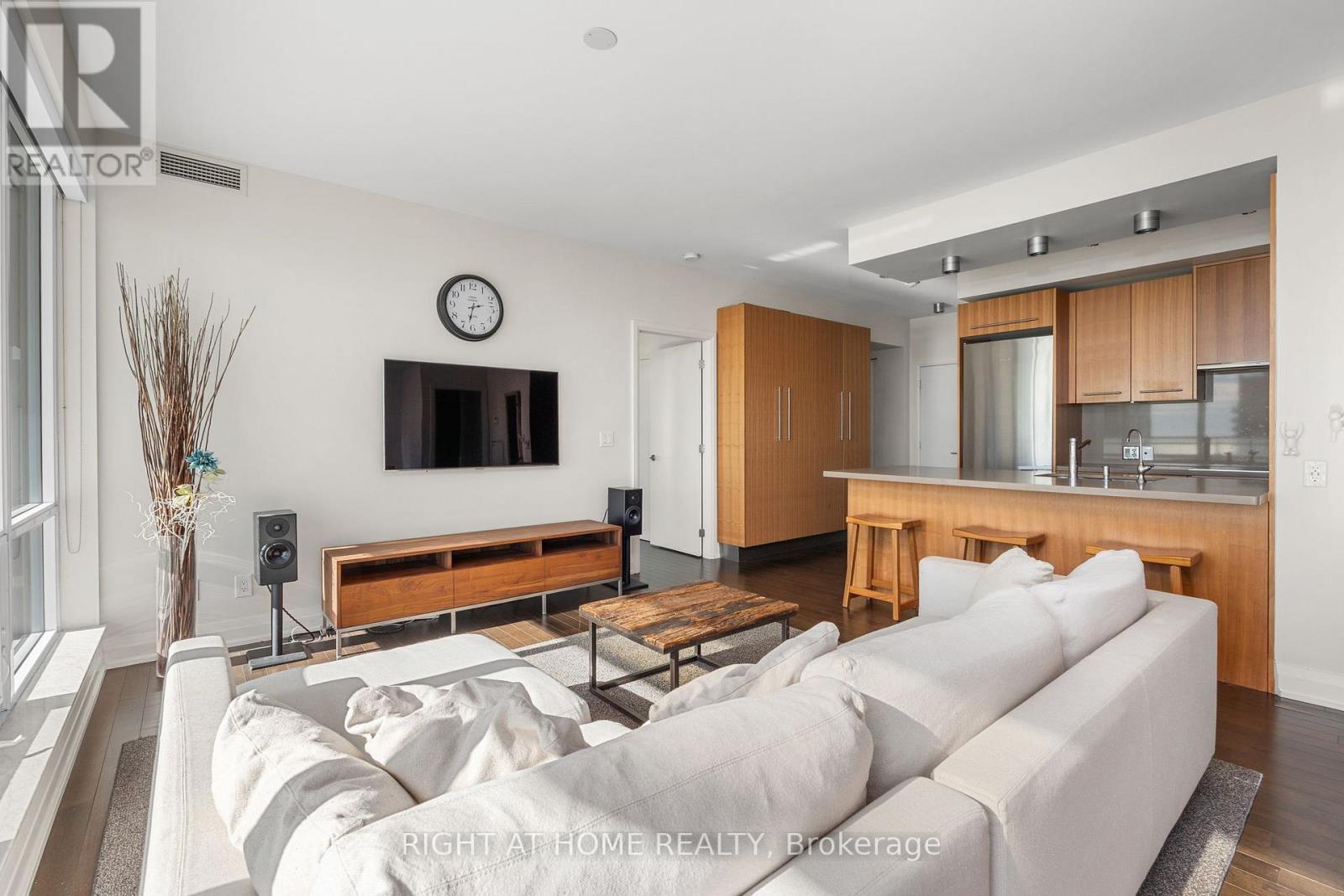 3901 - 80 John Street, Toronto, Ontario  M5V 3X4 - Photo 5 - C12775722