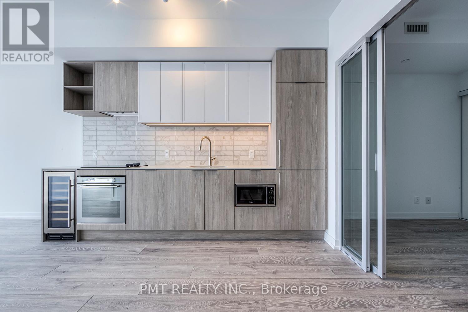 1703 - 2020 Bathurst Street, Toronto, Ontario  M5P 0A6 - Photo 4 - C12775736