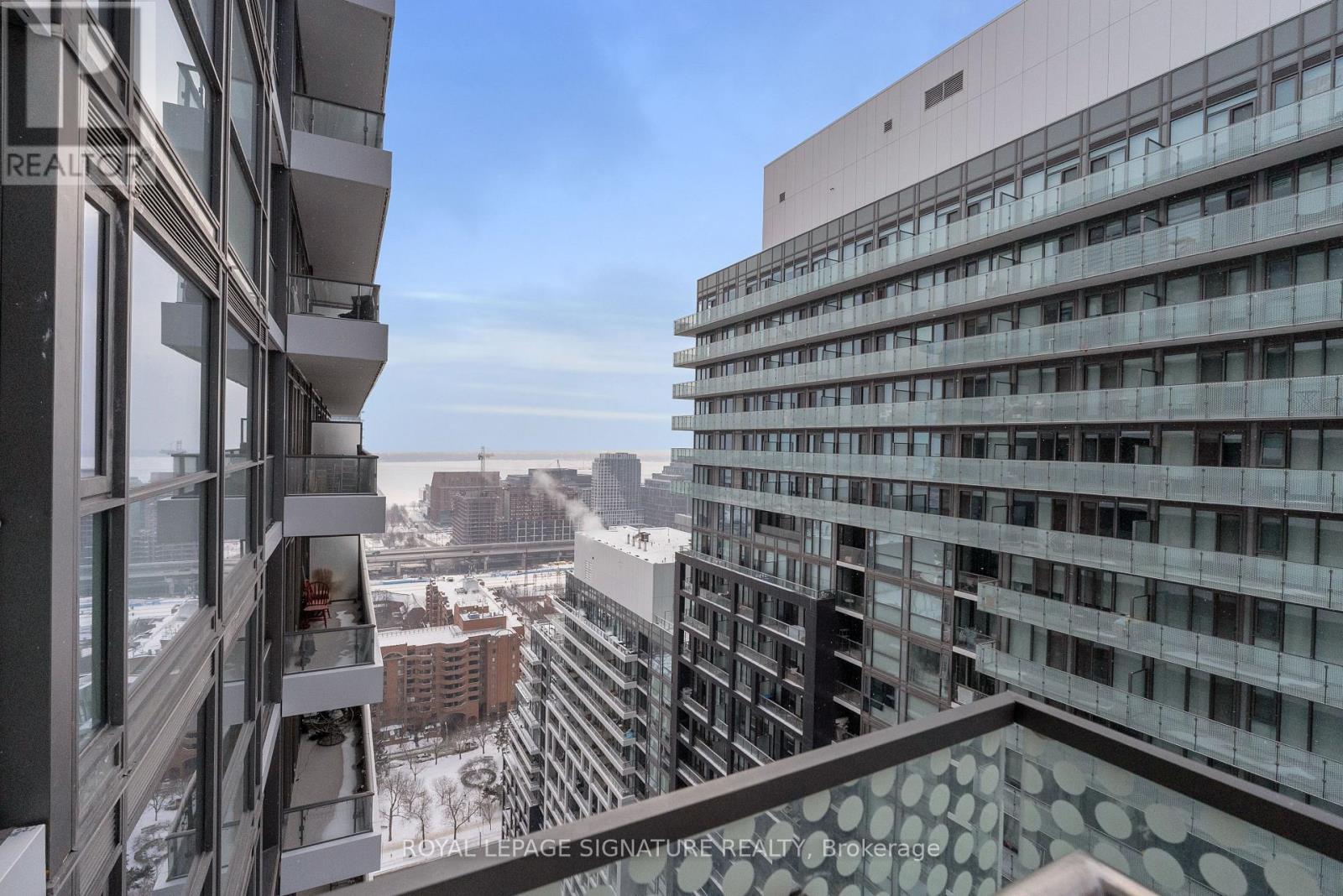 2516 - 70 Princess Street, Toronto, Ontario  M5A 0X6 - Photo 22 - C12775750