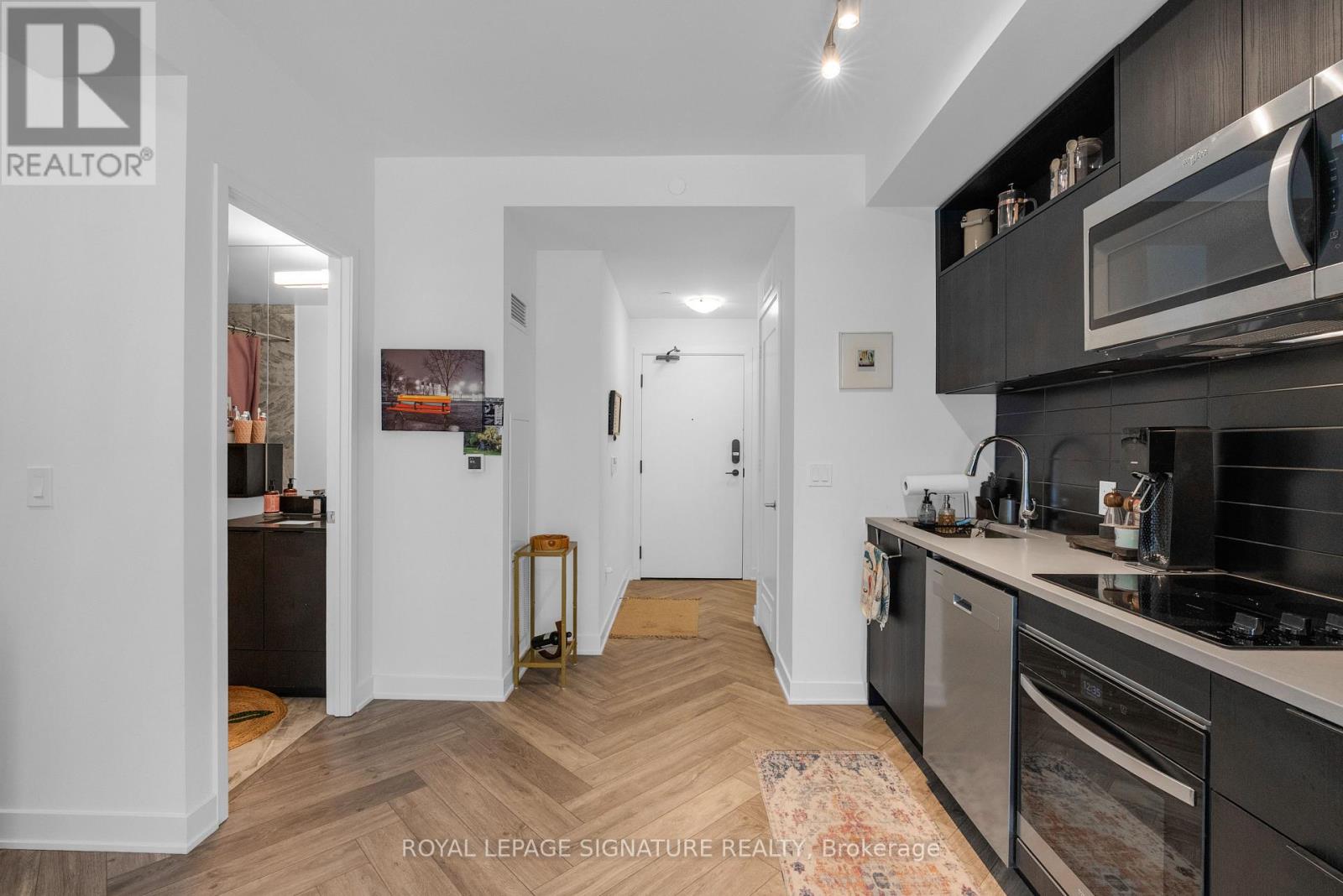 2516 - 70 Princess Street, Toronto, Ontario  M5A 0X6 - Photo 9 - C12775750