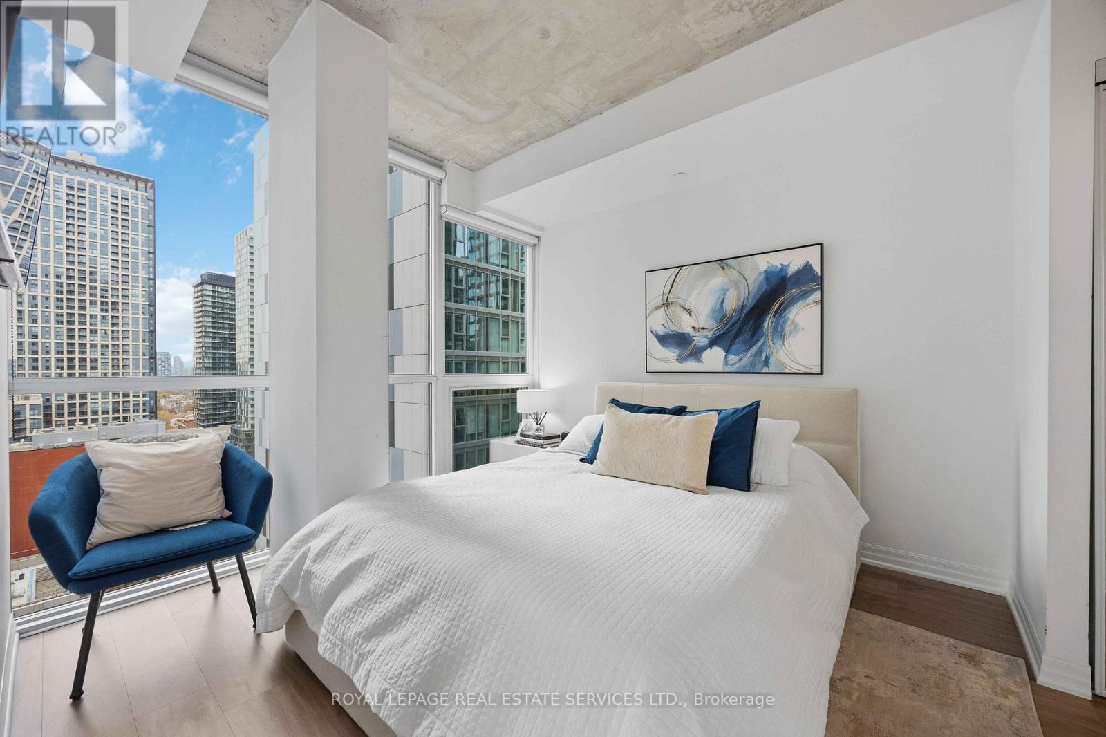 2209 - 88 Blue Jays Way, Toronto, Ontario  M5V 2G3 - Photo 19 - C12775766