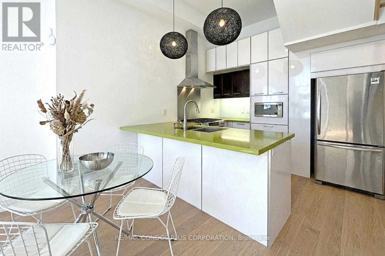 113 - 483 Dupont Street, Toronto, Ontario  M6G 1Y6 - Photo 2 - C12775790