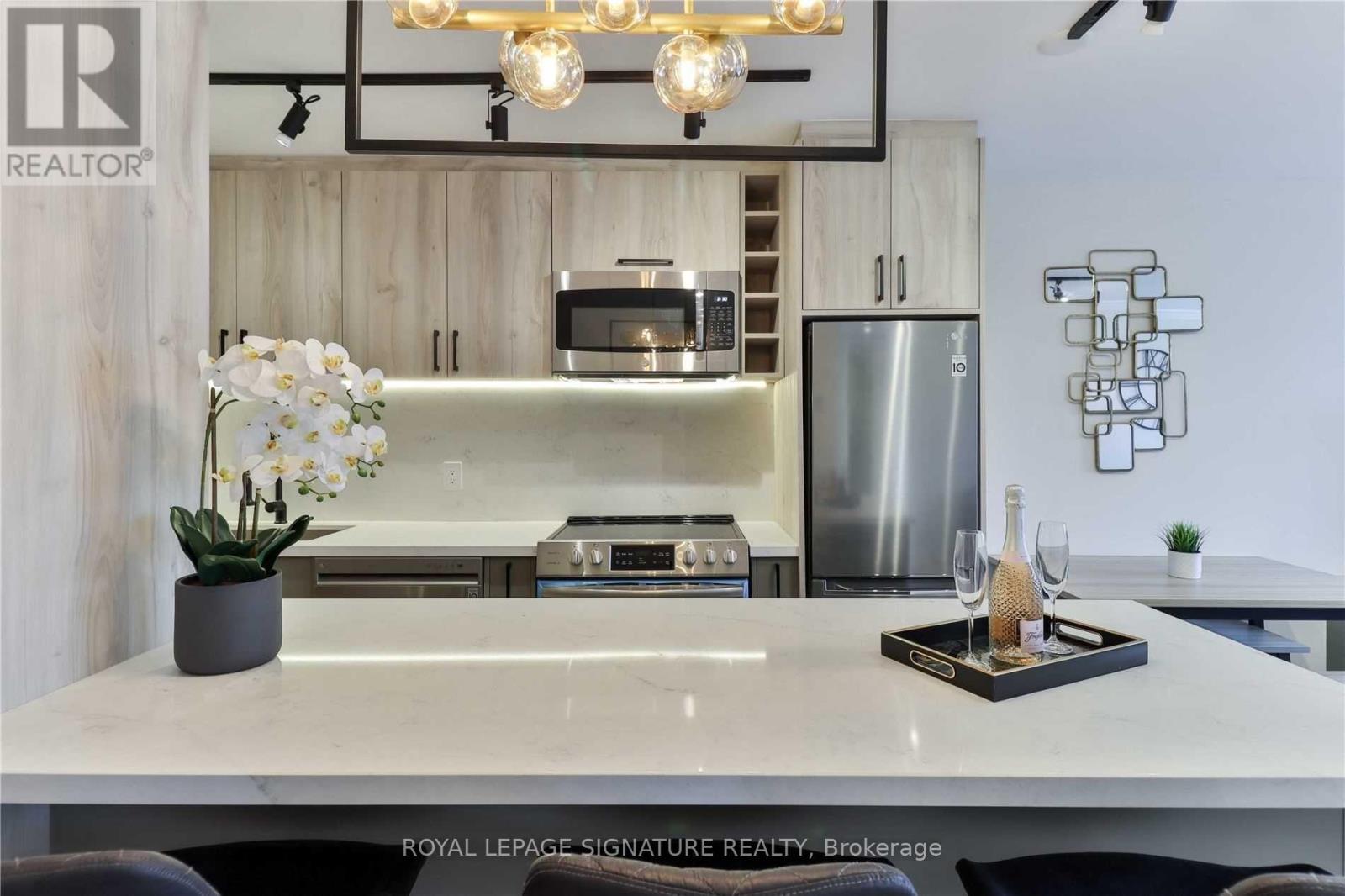 1504 - 914 Yonge Street, Toronto, Ontario  M4W 3C8 - Photo 3 - C12775800