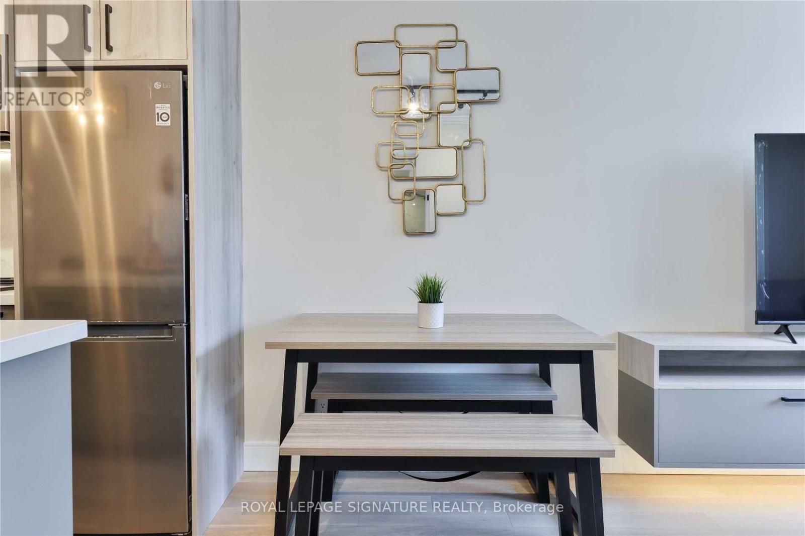 1504 - 914 Yonge Street, Toronto, Ontario  M4W 3C8 - Photo 8 - C12775800