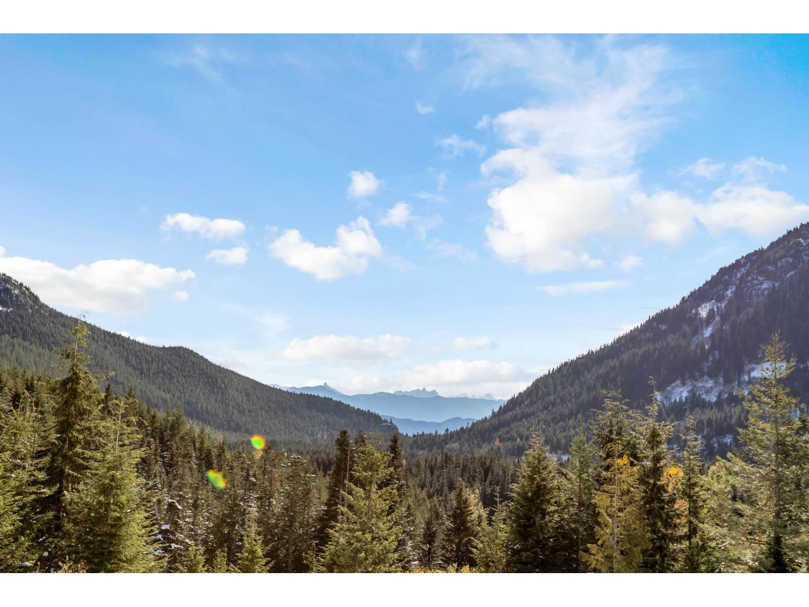 47095 Snowmist Drive, Mission, British Columbia  V0M 1A1 - Photo 2 - R3088405