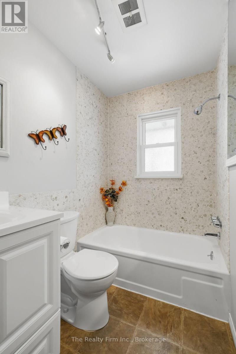 1047 Elora Road, Woodstock, Ontario  N4S 5L9 - Photo 22 - X12775726