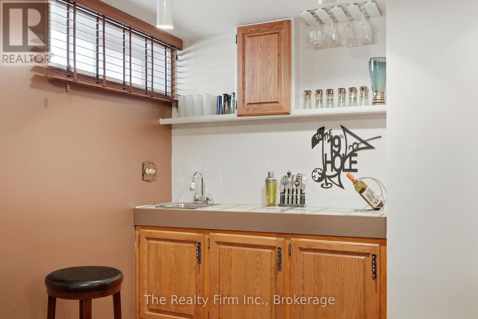 1047 Elora Road, Woodstock, Ontario  N4S 5L9 - Photo 32 - X12775726