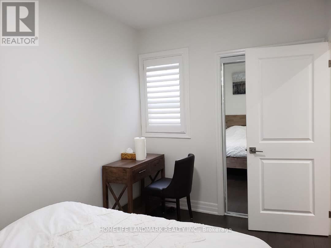 1027 Pape Avenue, Toronto, Ontario  M4K 3W1 - Photo 12 - E12775618