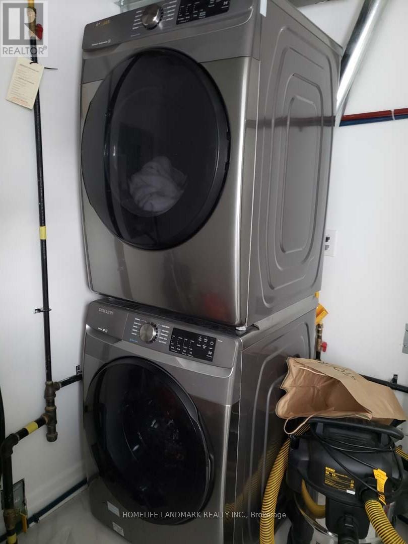 1027 Pape Avenue, Toronto, Ontario  M4K 3W1 - Photo 13 - E12775618