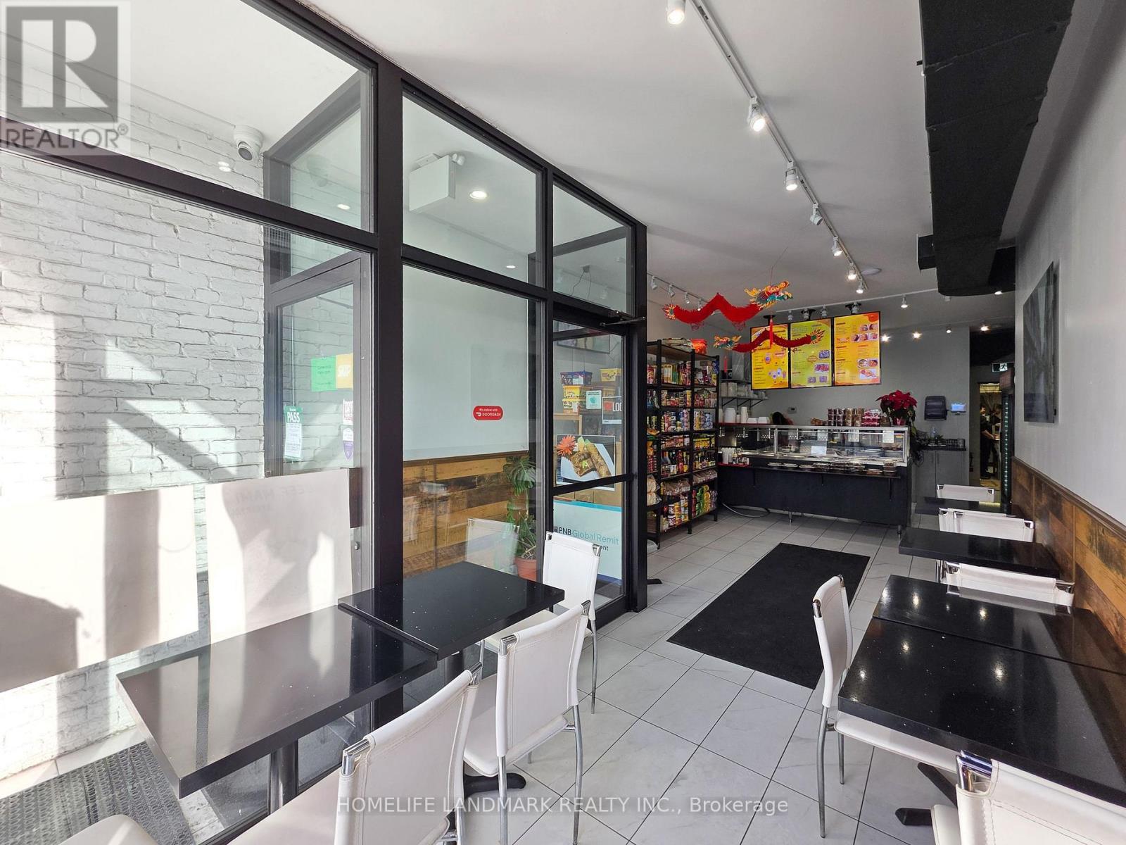 1027 Pape Avenue, Toronto, Ontario  M4K 3W1 - Photo 18 - E12775618