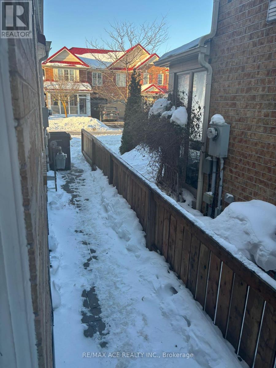 Bsmt - 55 Millcar Drive, Toronto, Ontario  M1B 6G4 - Photo 12 - E12775650