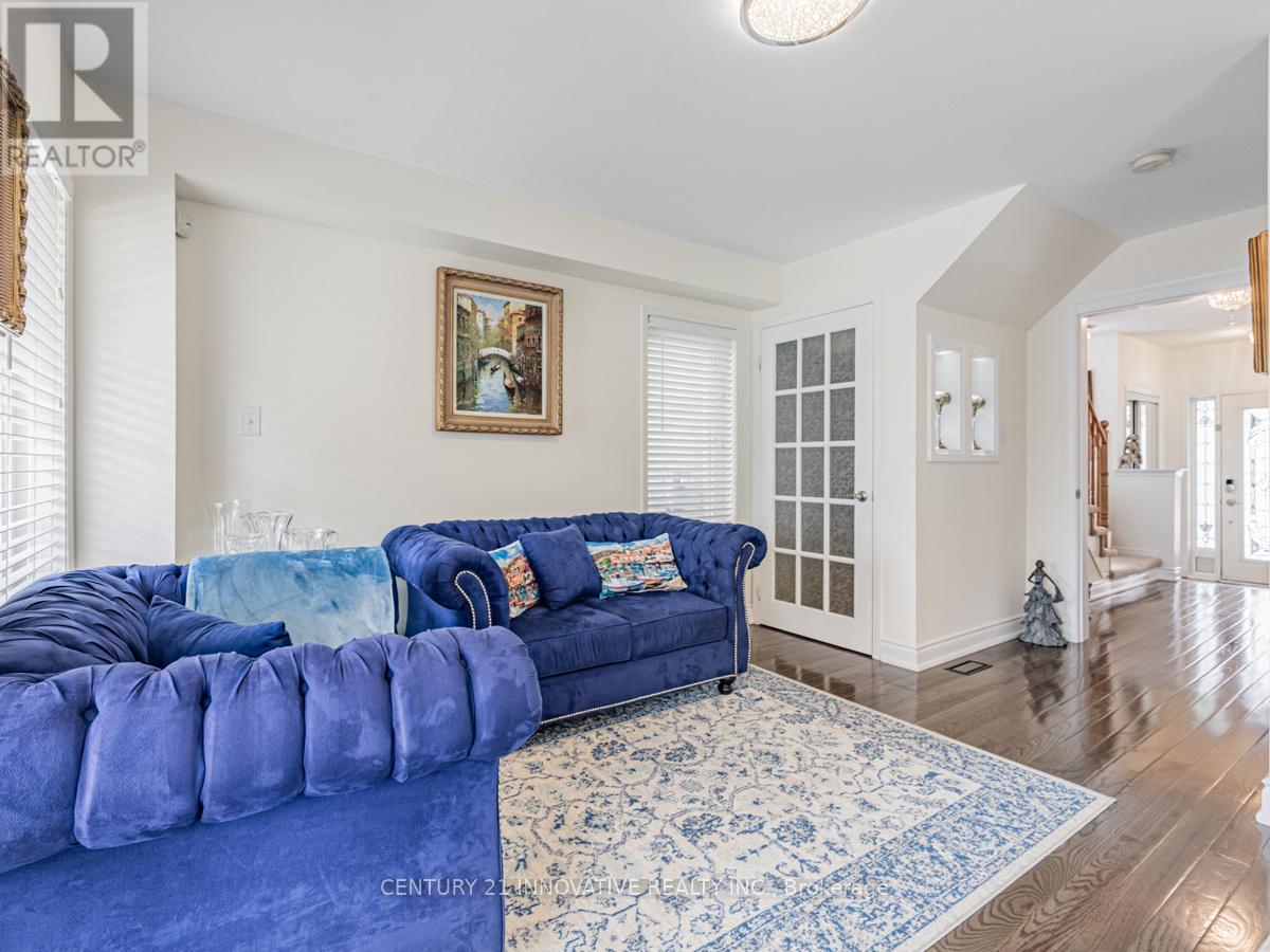 138 Barnham Street, Ajax, Ontario  L1Z 0K7 - Photo 12 - E12775786