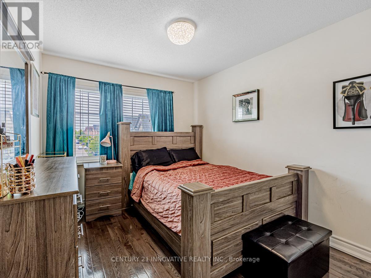 138 Barnham Street, Ajax, Ontario  L1Z 0K7 - Photo 29 - E12775786