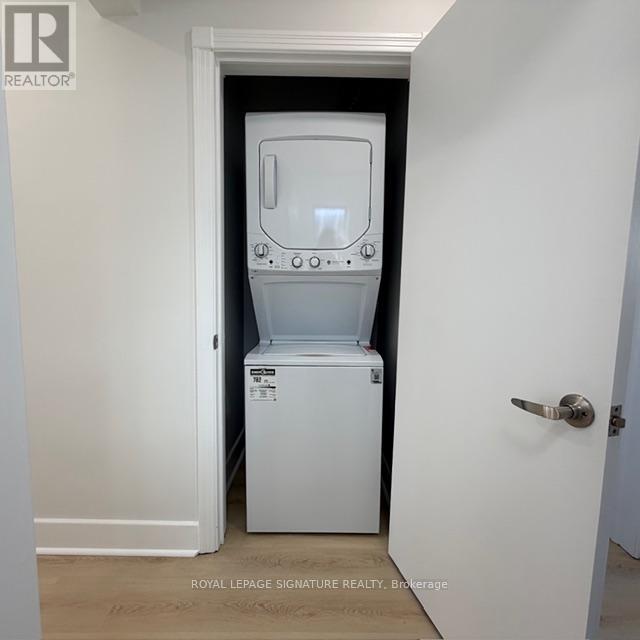 Main - 293 Glebemount Avenue, Toronto, Ontario  M4C 3V4 - Photo 16 - E12775820