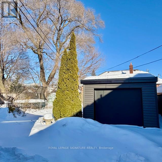 Main - 293 Glebemount Avenue, Toronto, Ontario  M4C 3V4 - Photo 19 - E12775820