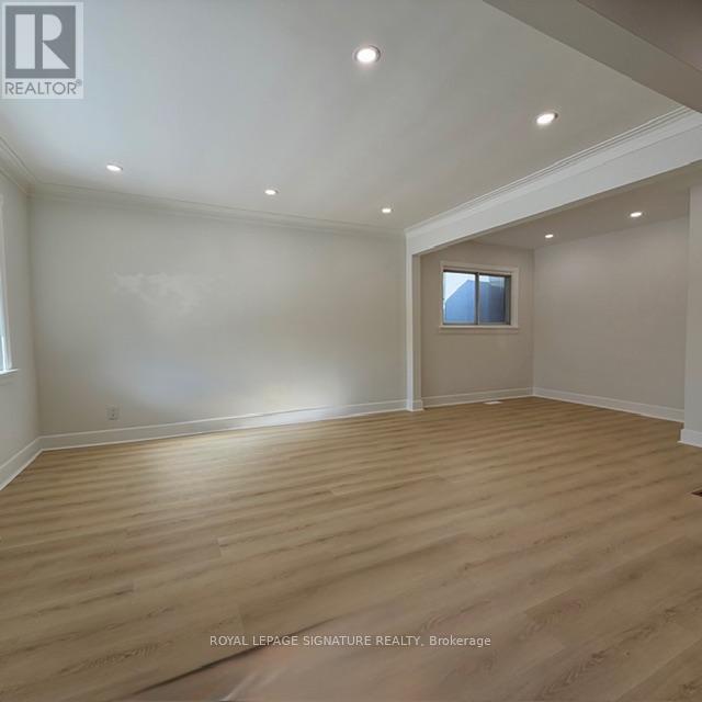 Main - 293 Glebemount Avenue, Toronto, Ontario  M4C 3V4 - Photo 7 - E12775820