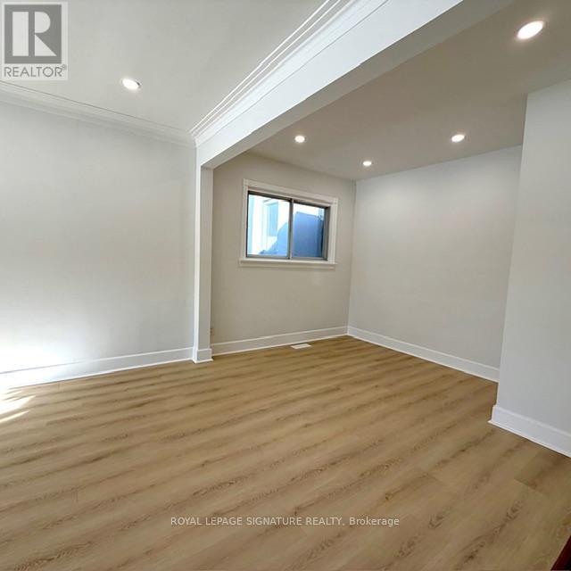 Main - 293 Glebemount Avenue, Toronto, Ontario  M4C 3V4 - Photo 8 - E12775820