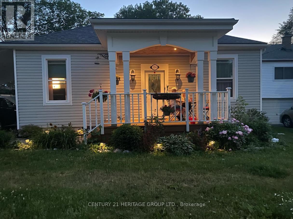 134 Wesley Street, Newmarket, Ontario  L3Y 3P1 - Photo 6 - N12775588