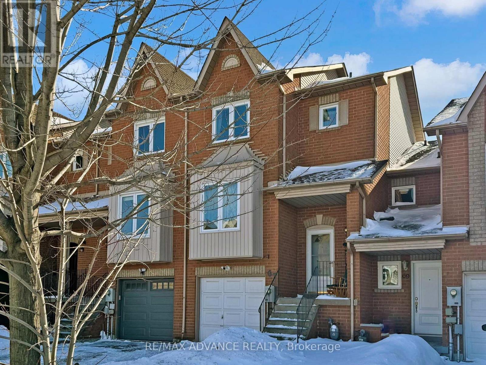 67 Kelso Crescent, Vaughan, Ontario  L6A 2C8 - Photo 2 - N12775664