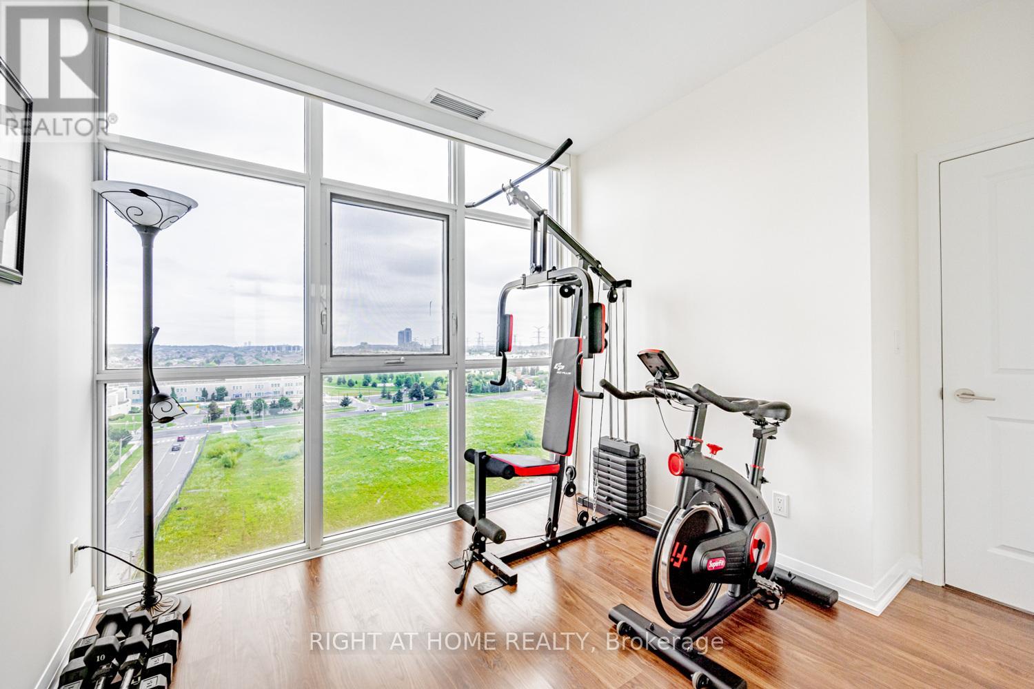 1010 - 65 Oneida Crescent, Richmond Hill (Langstaff), Ontario  L4B 0G9 - Photo 11 - N12775768