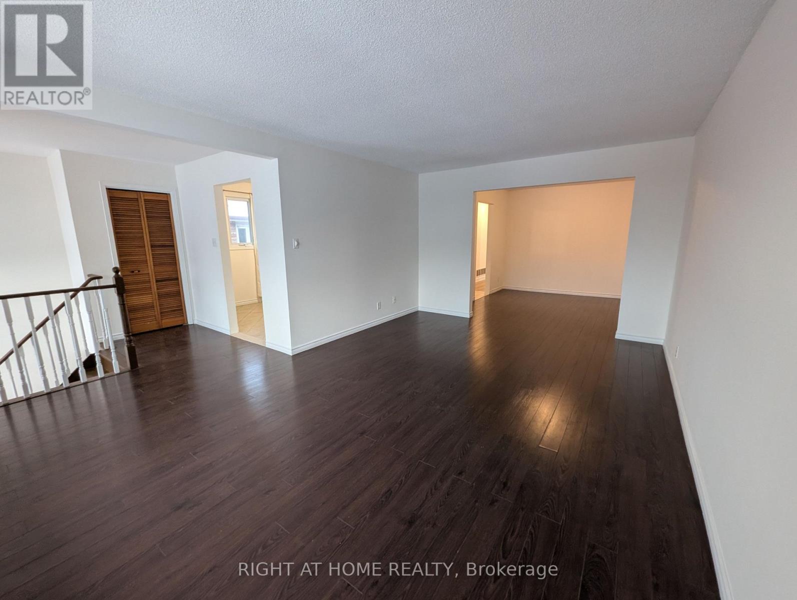 435 Colborne Street, Bradford West Gwillimbury (Bradford), Ontario  L3Z 2E5 - Photo 3 - N12775826