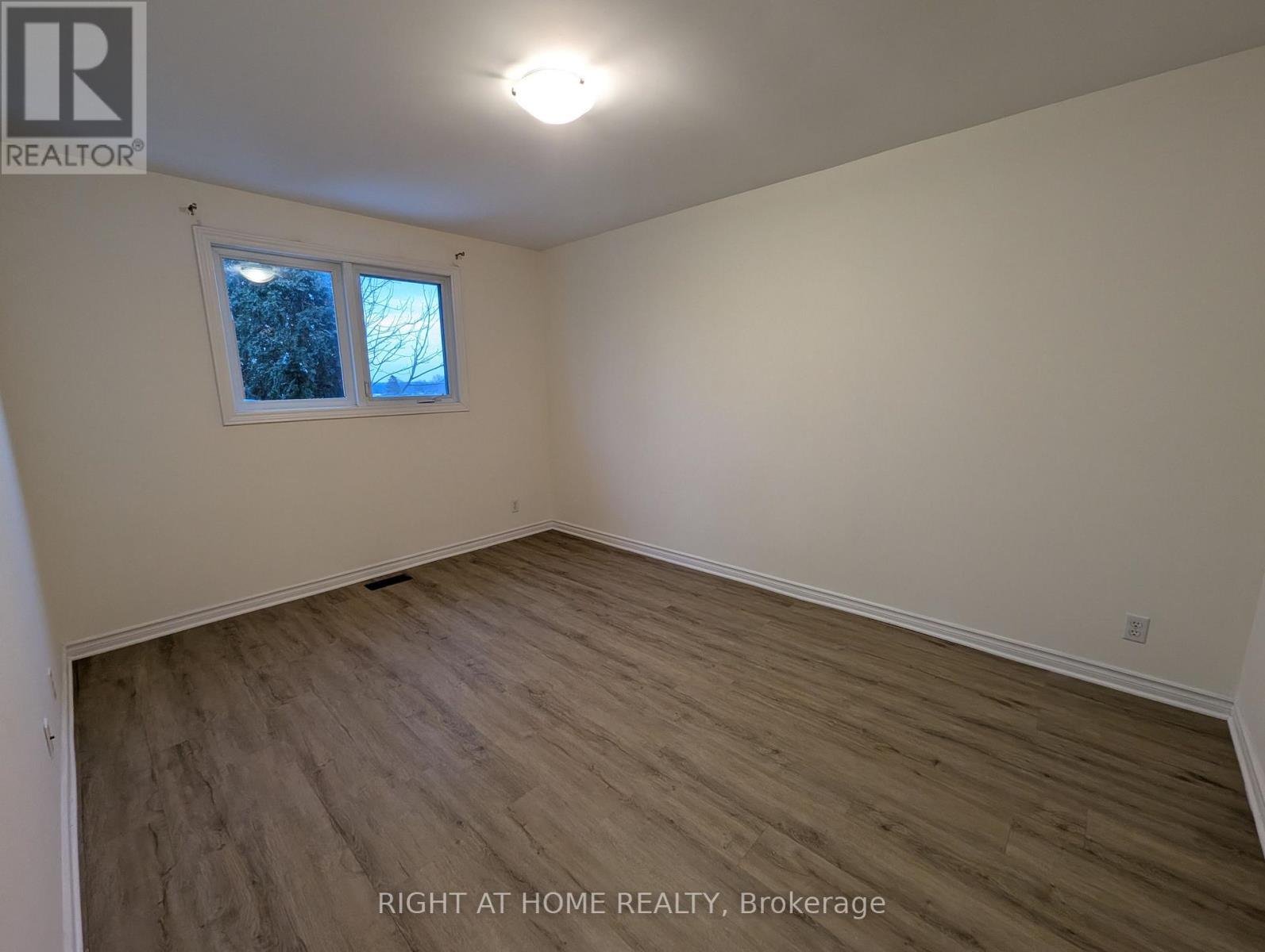 435 Colborne Street, Bradford West Gwillimbury (Bradford), Ontario  L3Z 2E5 - Photo 7 - N12775826